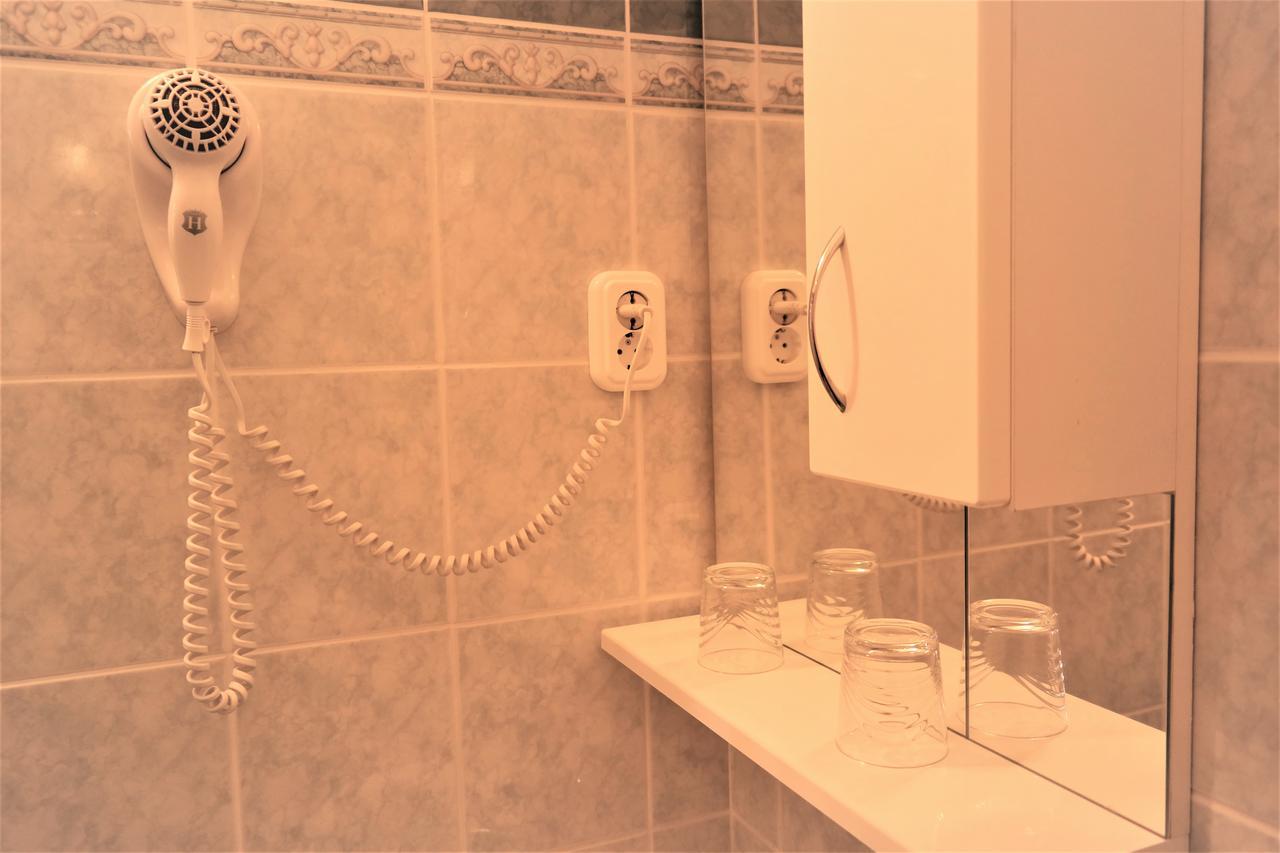 Peto Apartman Gyor Exterior photo